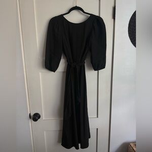 The Odell’s black dress